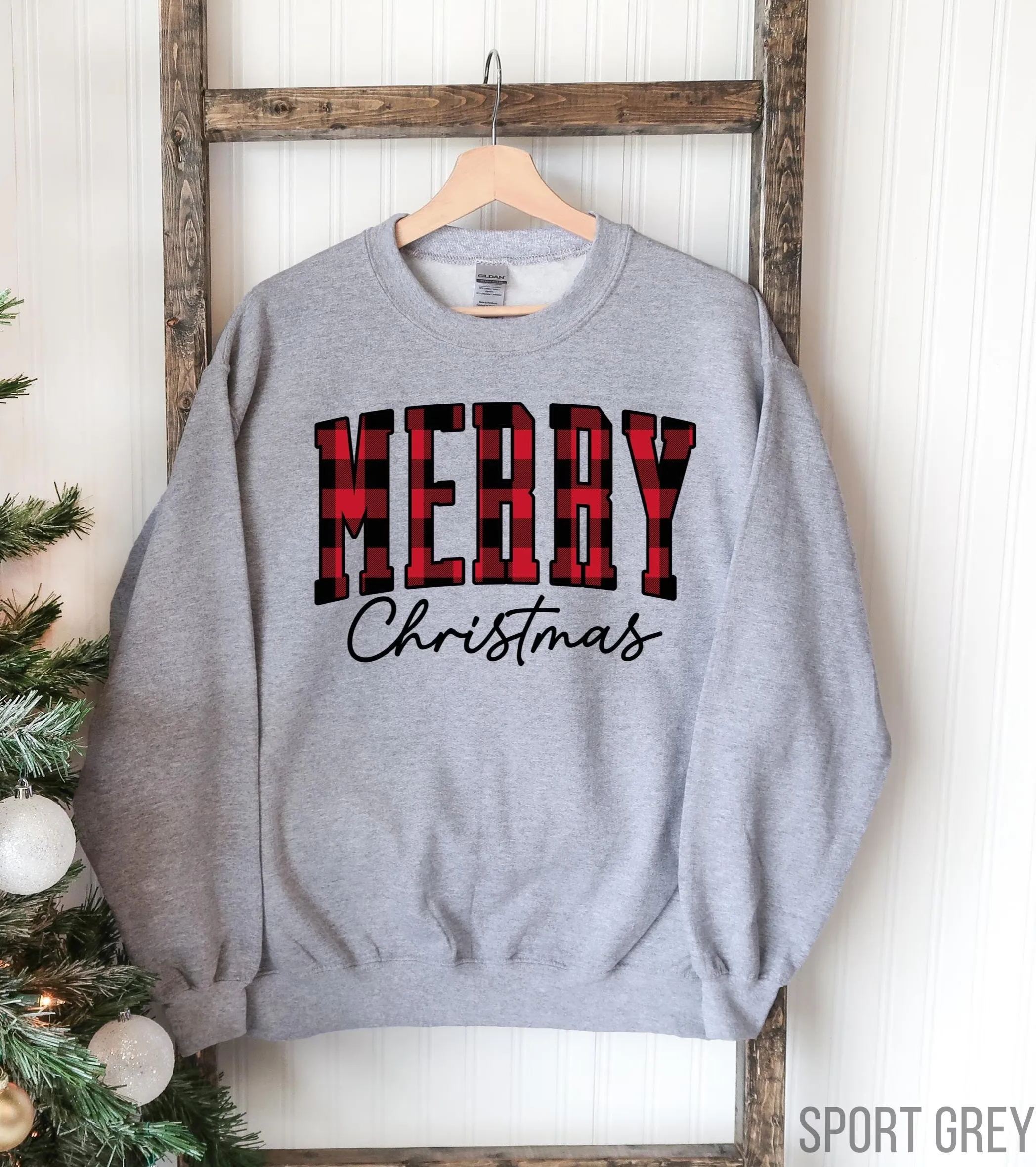 ✨“Merry Christmas” Plaid Graphic Sweatshirt