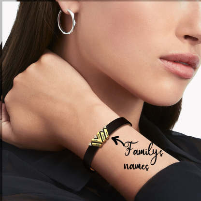 Mother's Day Gift Personalized Leather V Bracelet With Diamond Charms for Grandma/Mom/Dad