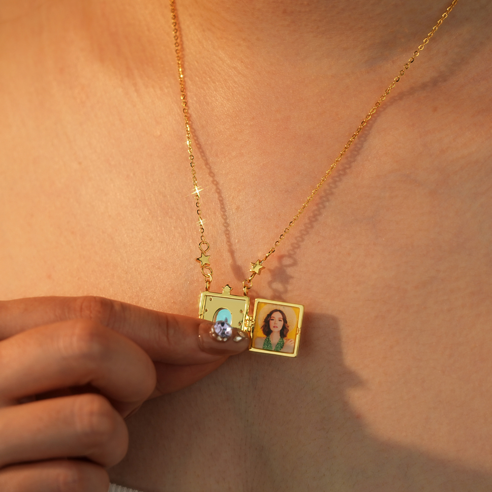✨ Diamond Photo Locket Necklace