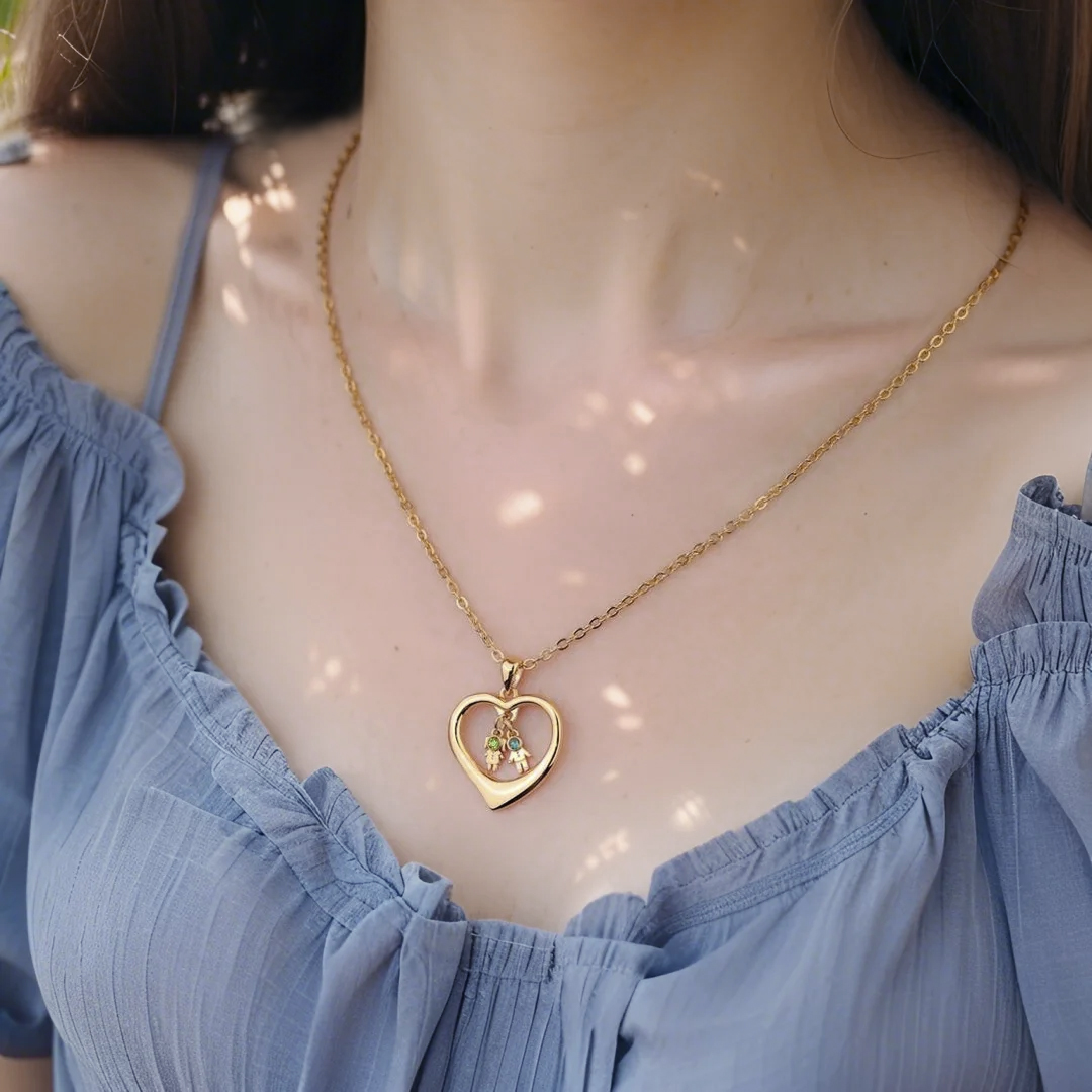 Heart-shaped Doll Diamond Necklace