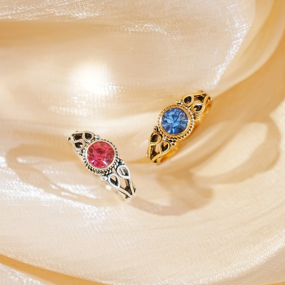 Round Birthstone Corroded Ring