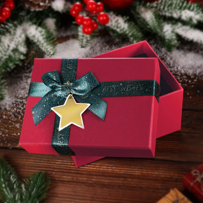 Christmas Gift Box 15.5 x 11.5 x 7.2 cm