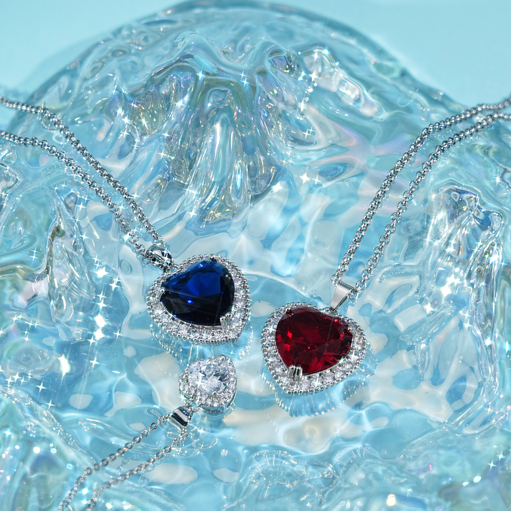 Valentine's Day Gifts🎁 Heart of Light Necklace