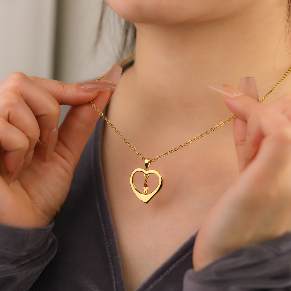 Heart-shaped Doll Diamond Necklace