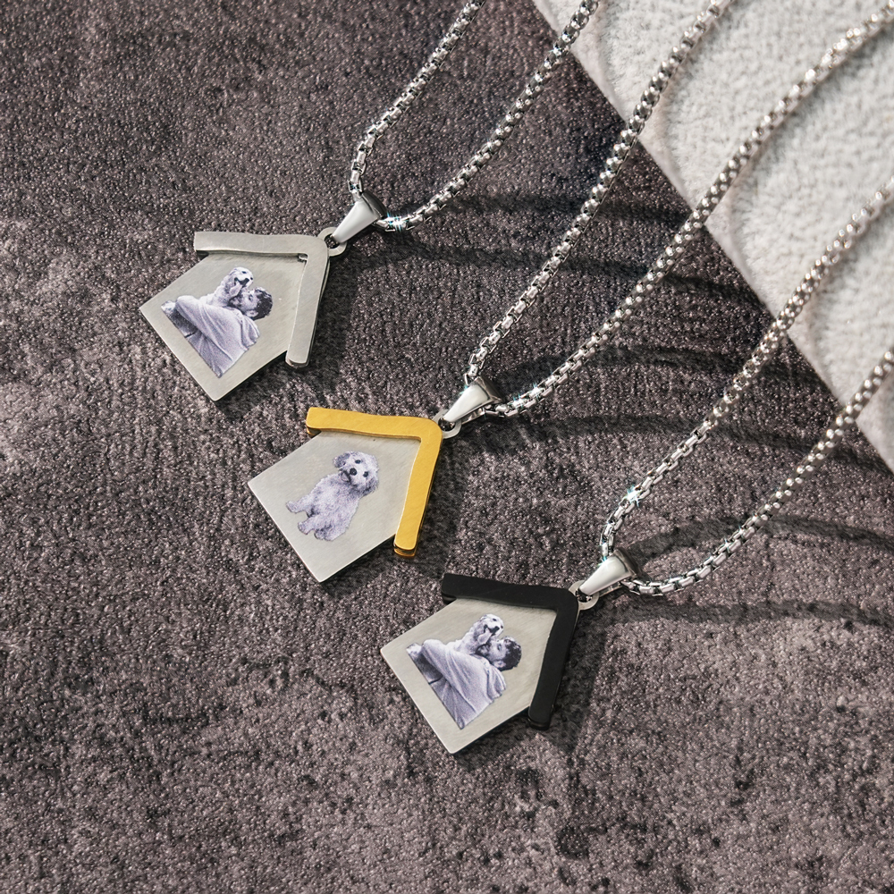 Pet House Photo Necklace 🐾