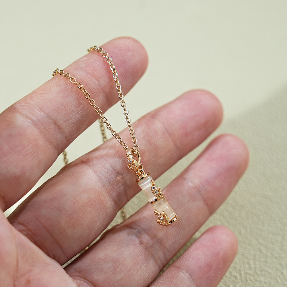 Bamboo Glow Jade Clavicle Necklace