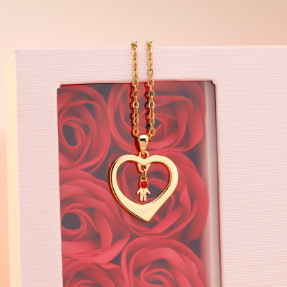 Heart-shaped Doll Diamond Necklace