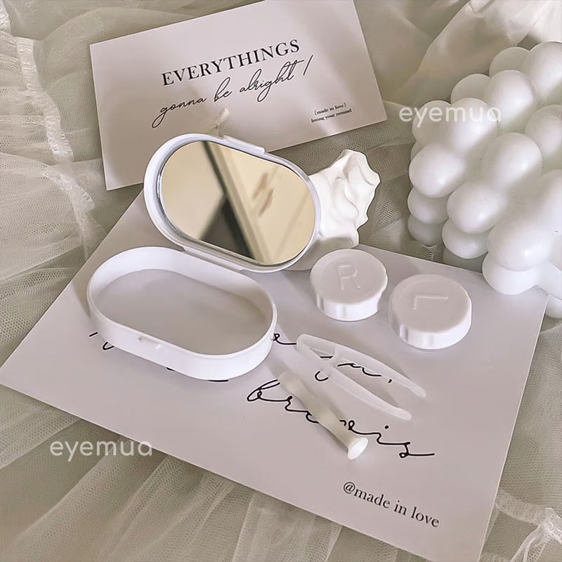 Eyemua Cream Portable Lens Case White