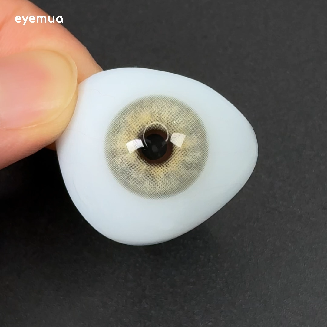 Eyemua Mirellin Grey