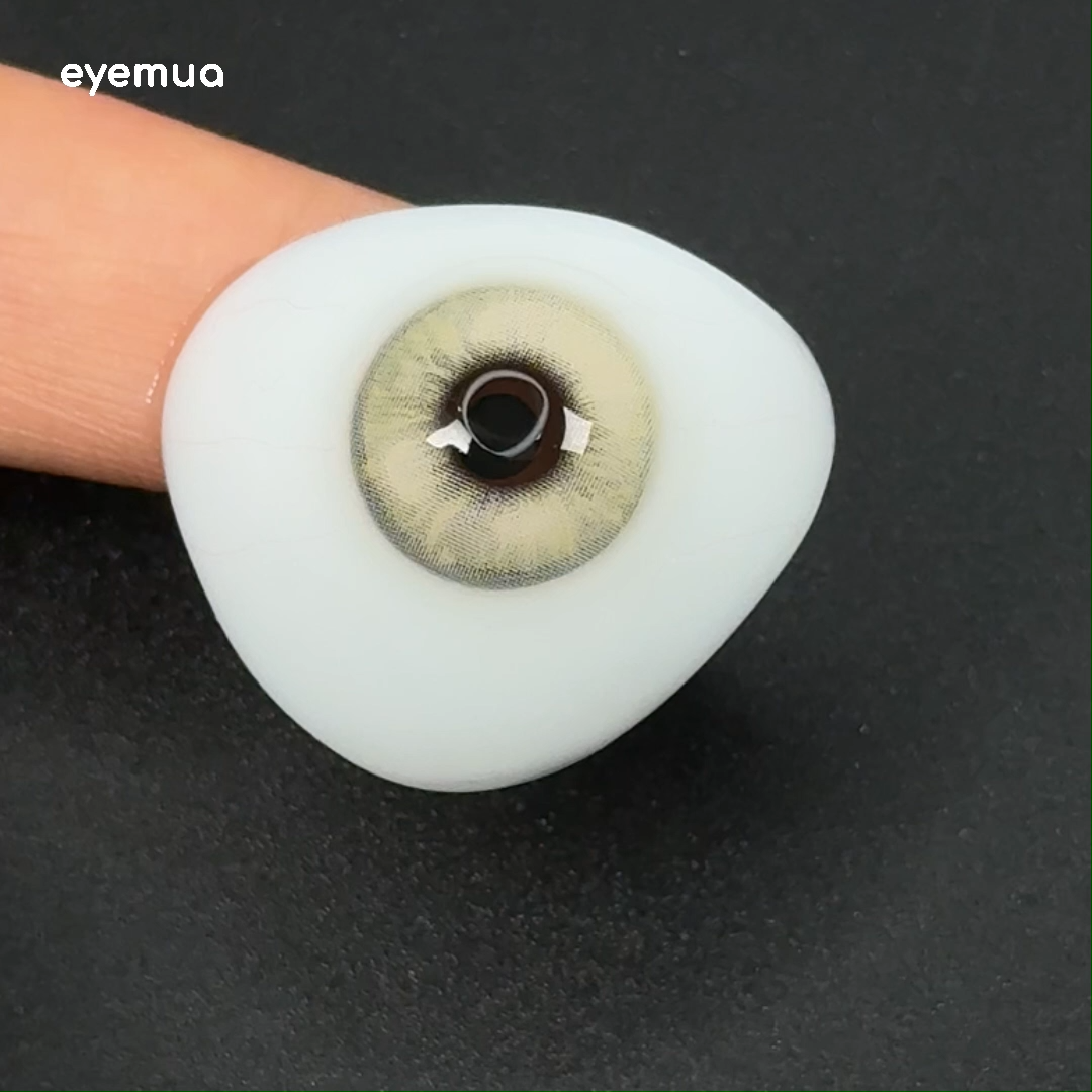 Eyemua Florinelle Brown