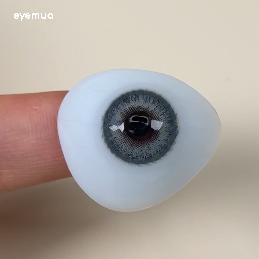 Eyemua Celestia Gray