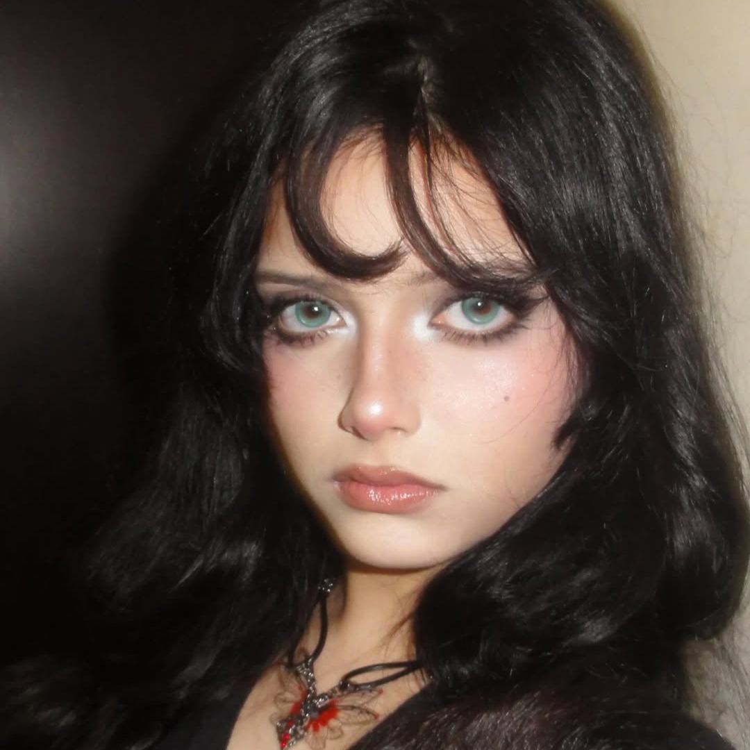 Monthly | Eyemua Luminous Green