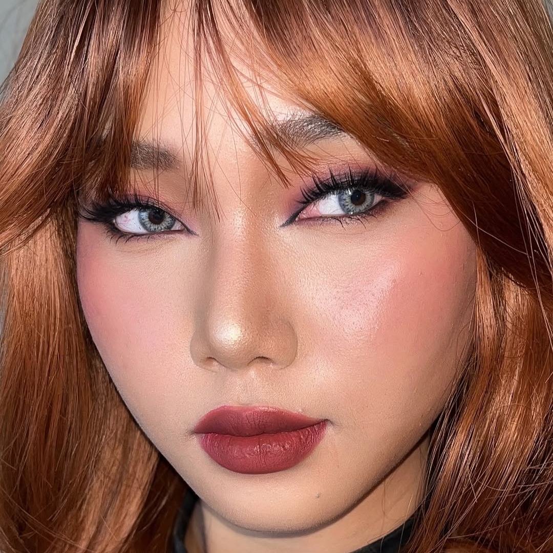 Eyemua Celestia Gray