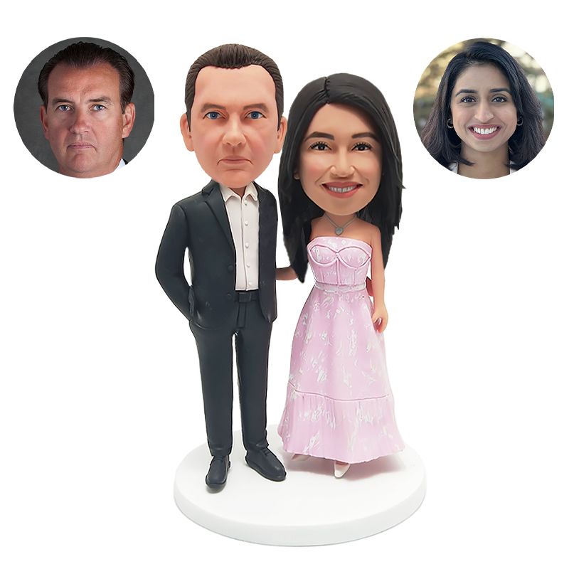 bobblehead custom wedding couple arm in arm