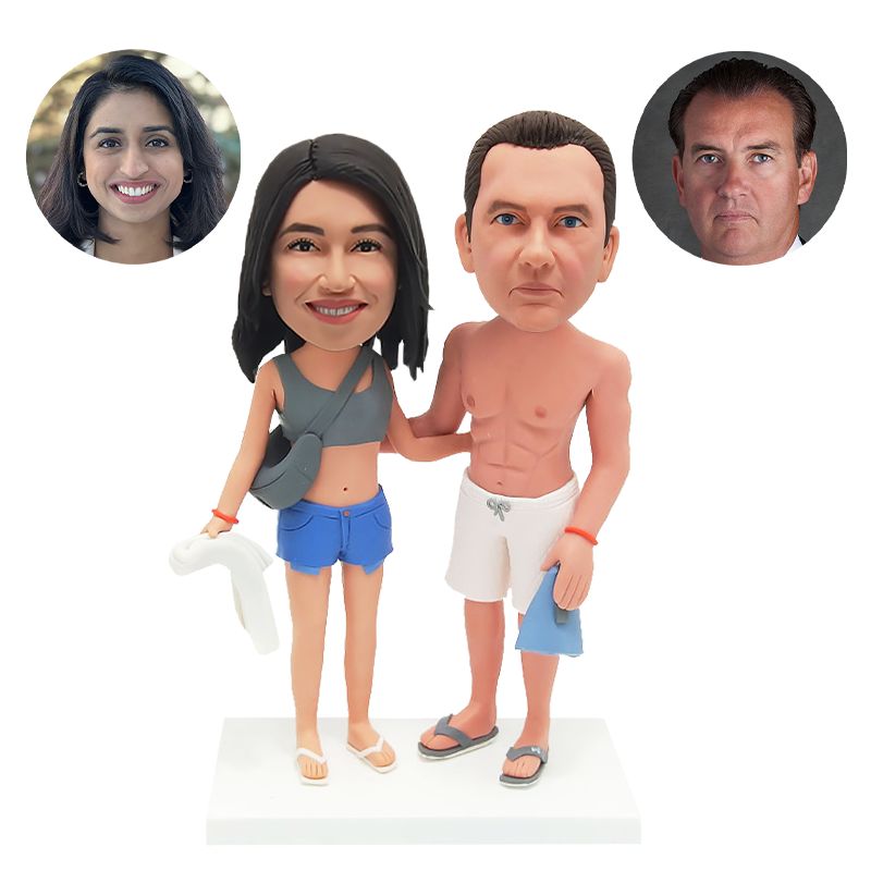 personalized bobblehead swimming couple with towels