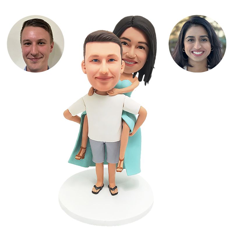 custom bobble head couple piggyback pose