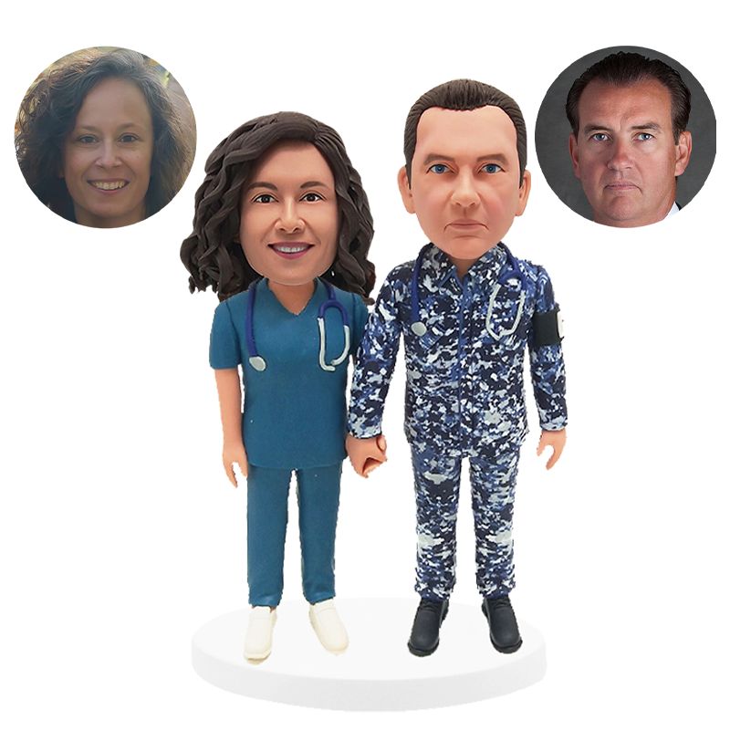 custom bobblehead figure military surgeon couple holding hands
