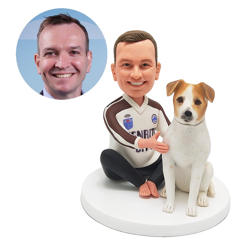 custom bobblehead figure casual man sitting with his dog