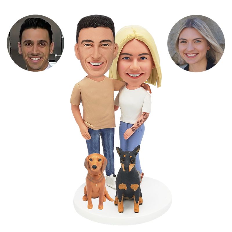 custom made bobblehead casual couple embracing with two dogs