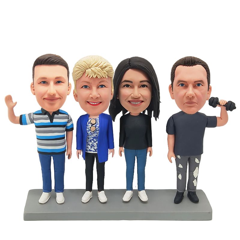 custom bobblehead figure four friends in casual clothes