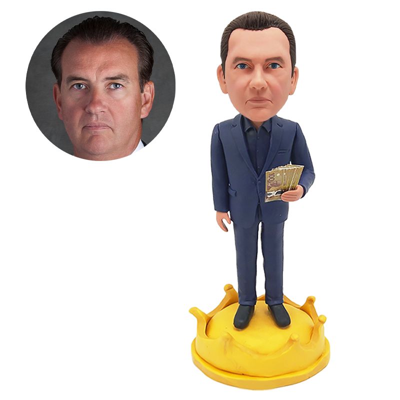 personalized bobblehead boss holding money as a crown