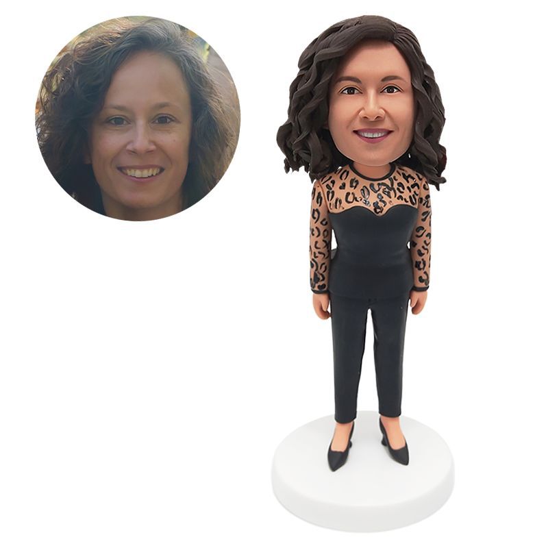 personalized bobblehead lady