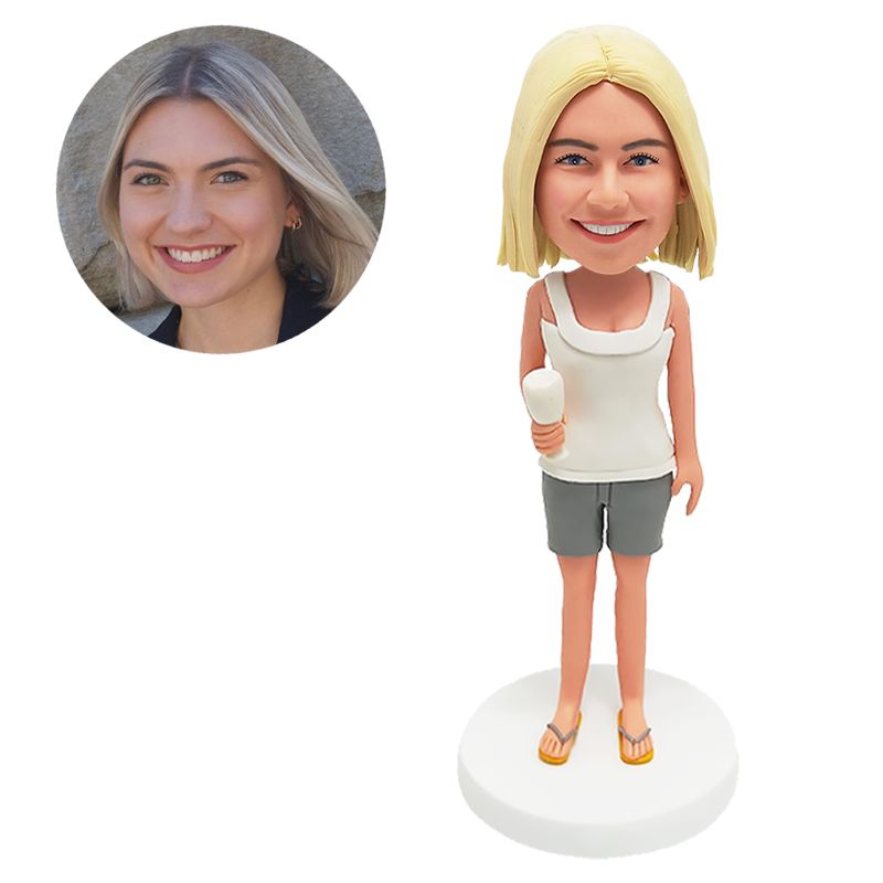 bobblehead custom casual lady holding a drink