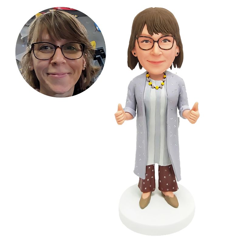 custom made bobblehead casual lady with thumbs up