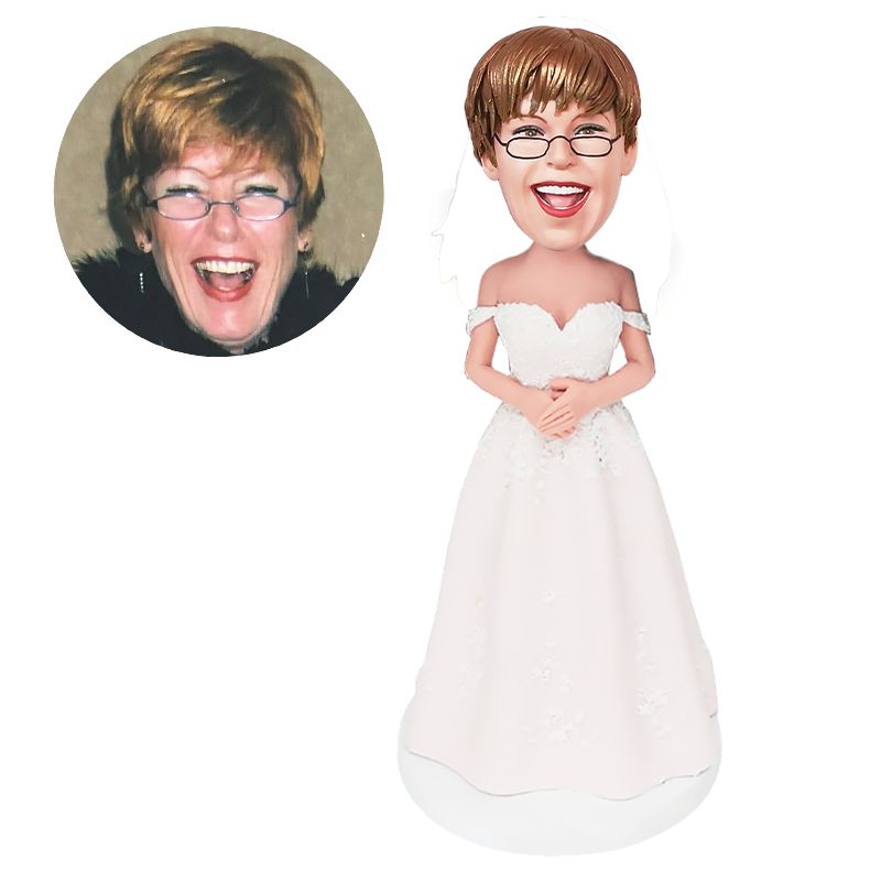 personalized bobblehead wedding bride holding hands