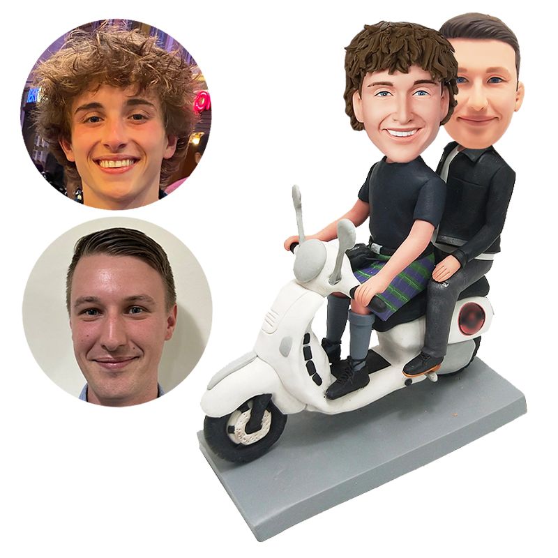 custom bobble head couple on electric scooter