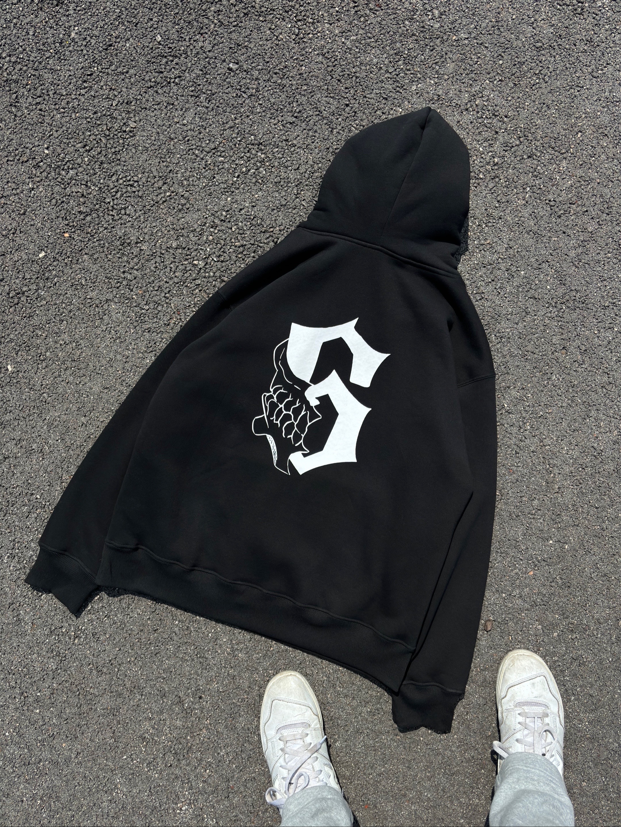 Grimmjow Embroidery Hoodie