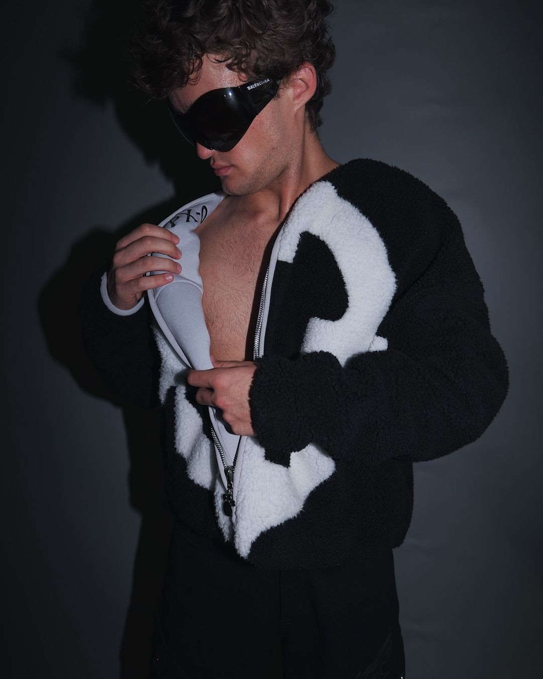 Kuma Reversible Fleece Jacket - O.P