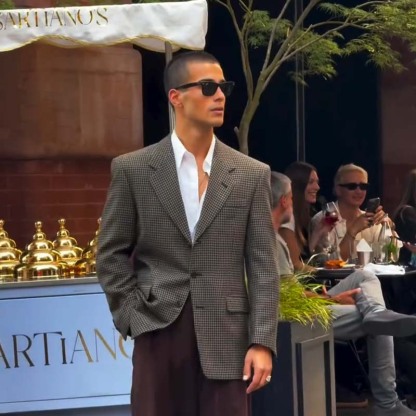 Men’s Casual Plaid Blazer Jacket for Spring and Fall | Slim Fit Stylish Versatile Suit Coat for Business and Leisure