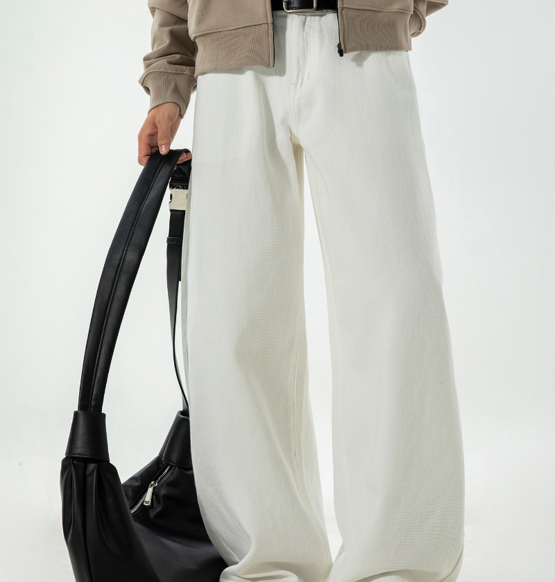 American - Inspired Men's Fall Jeans: Vintage - Washed, Straight - Cut, Loose Long Denim Trousers