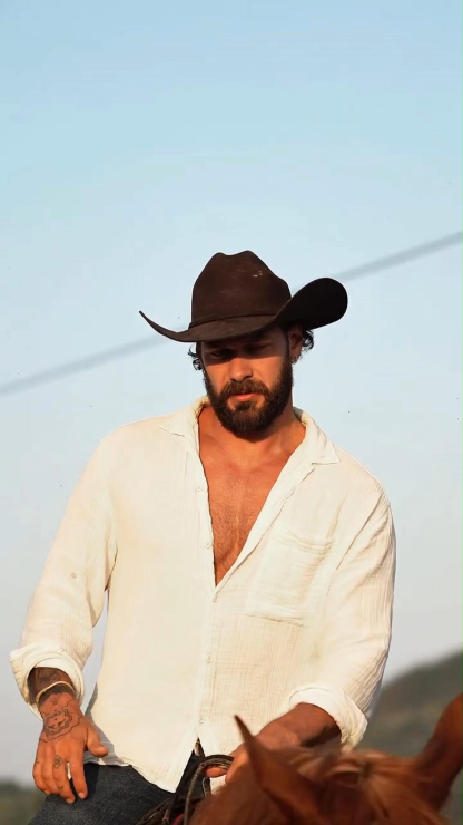 Men's New Long-Sleeved Button-Down Cotton And Linen Shirt With Lapel Cardigan