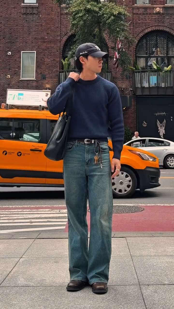 Men's Autumn/Winter New Knit Sweater – Plus Size Crew Neck Pullover, Loose Fit Solid Color Base Layer