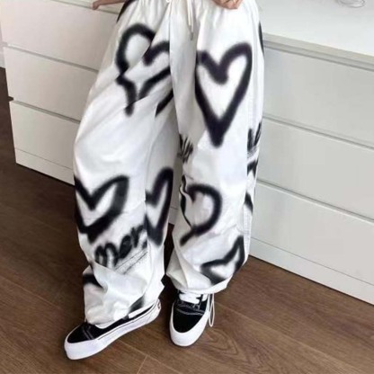 Unisex Hip-Hop Heart Graffiti Wide-Leg Pants – Lightweight Breathable Loose-Fit White Streetwear Trousers