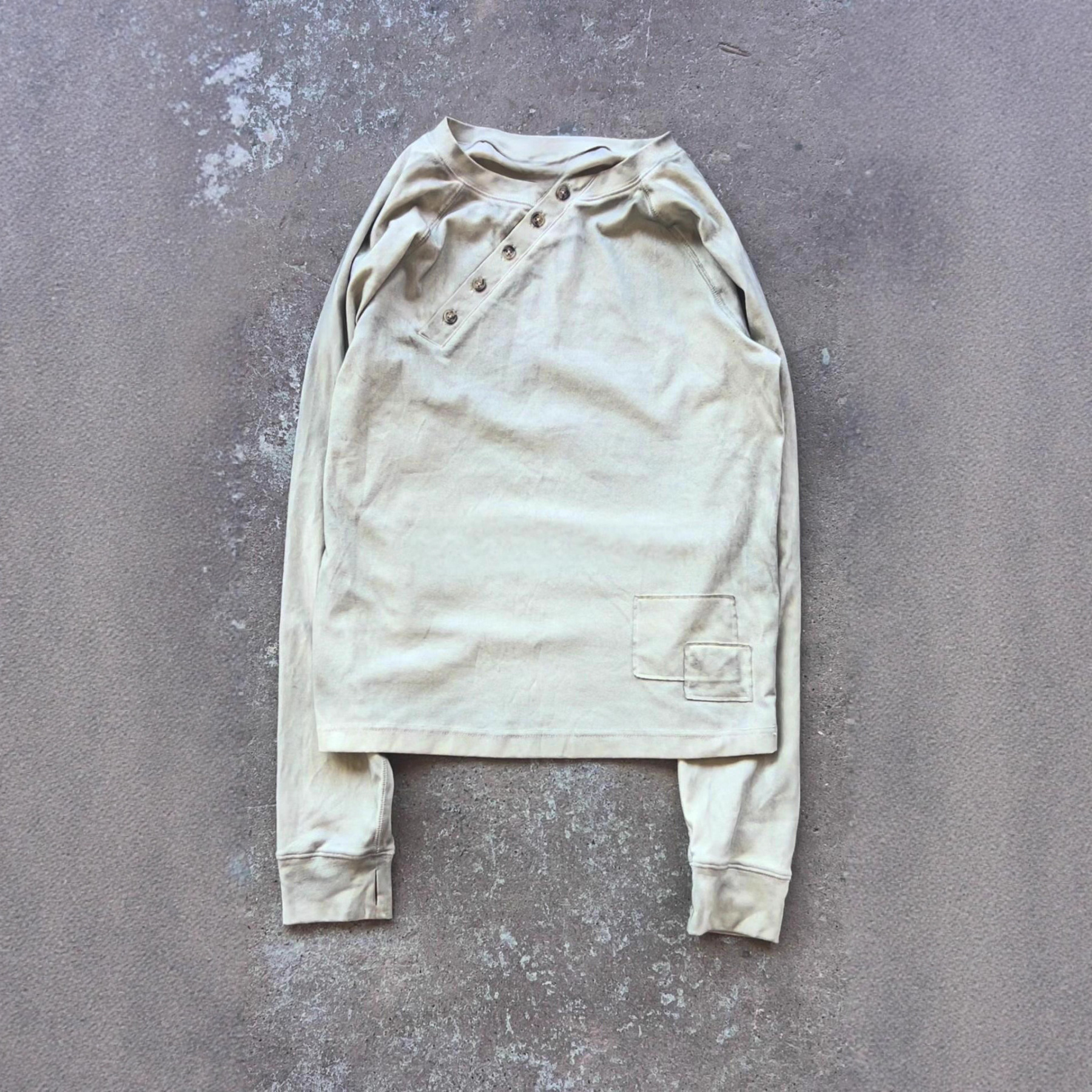 Punk Solid Color Crewneck Sweatshirt – Y2K Retro Long Sleeve Pullover Tee for Streetwear Style