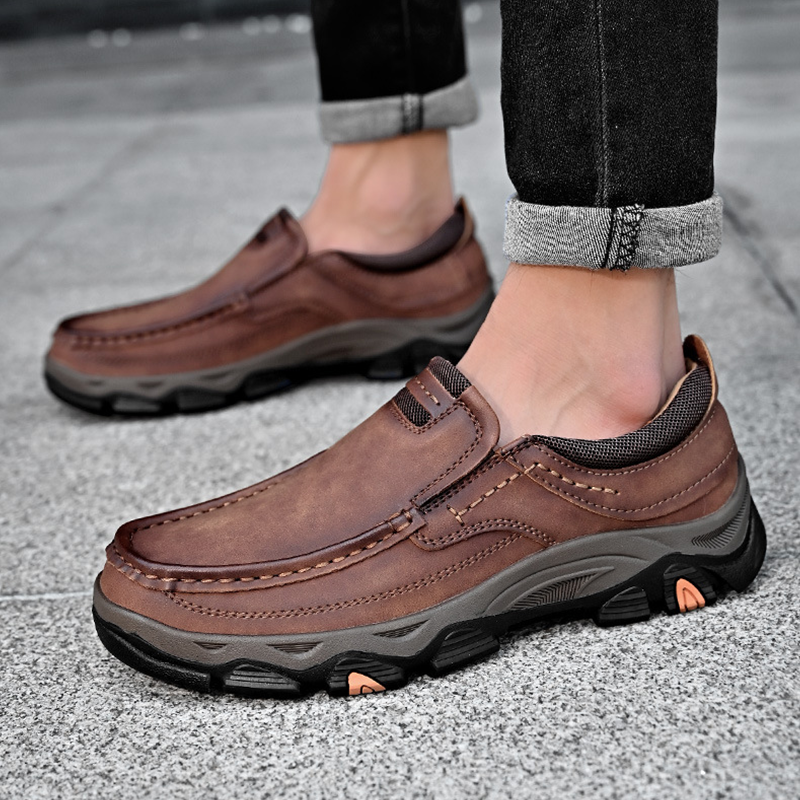 Slip-On Men's Loafers，Business Casual Penny Shoes For Men