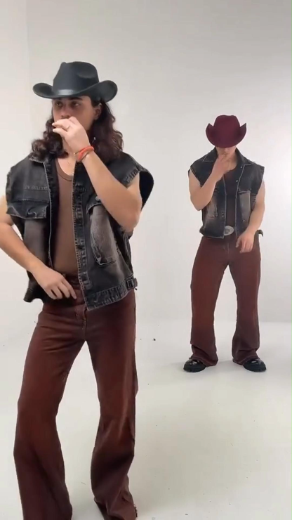 Men's Retro Suit Washed Ripped Short Denim Vest Sleeveless Waistcoat