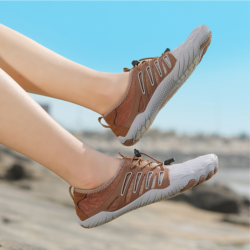 Unisex River Trekking Shoes Speed-Dry Water Shoes For Beach, River Hiking, Fishing And Swimming, Great For Outdoor Couple Adventures