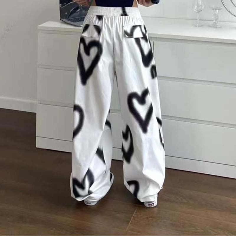 Unisex Hip-Hop Heart Graffiti Wide-Leg Pants – Lightweight Breathable Loose-Fit White Streetwear Trousers