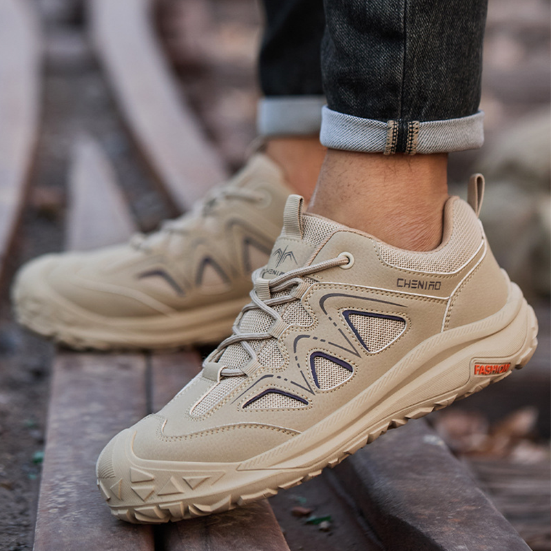 EN ISO 20345 Certified Steel Toe Safety Shoes Anti-Puncture Slip-Resistant Work Boots with Breathable Mesh & Reflective Design