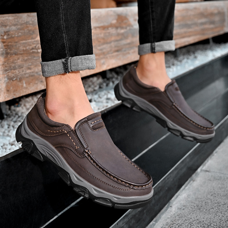 Slip-On Men's Loafers，Business Casual Penny Shoes For Men