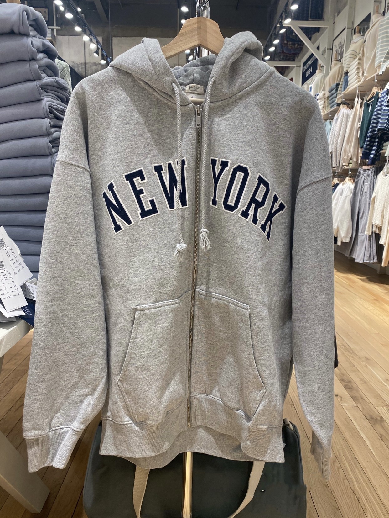 American Vintage White Zip-Up Hoodie | NEW YORK Embroidered Loose Fit Jacket for Fall & Winter