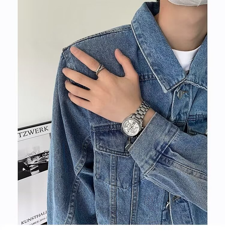 Men’s Light Blue Short Denim Jacket – Classic Straight Shoulder Fit, Washed Vintage Style for Fall Streetwear Look