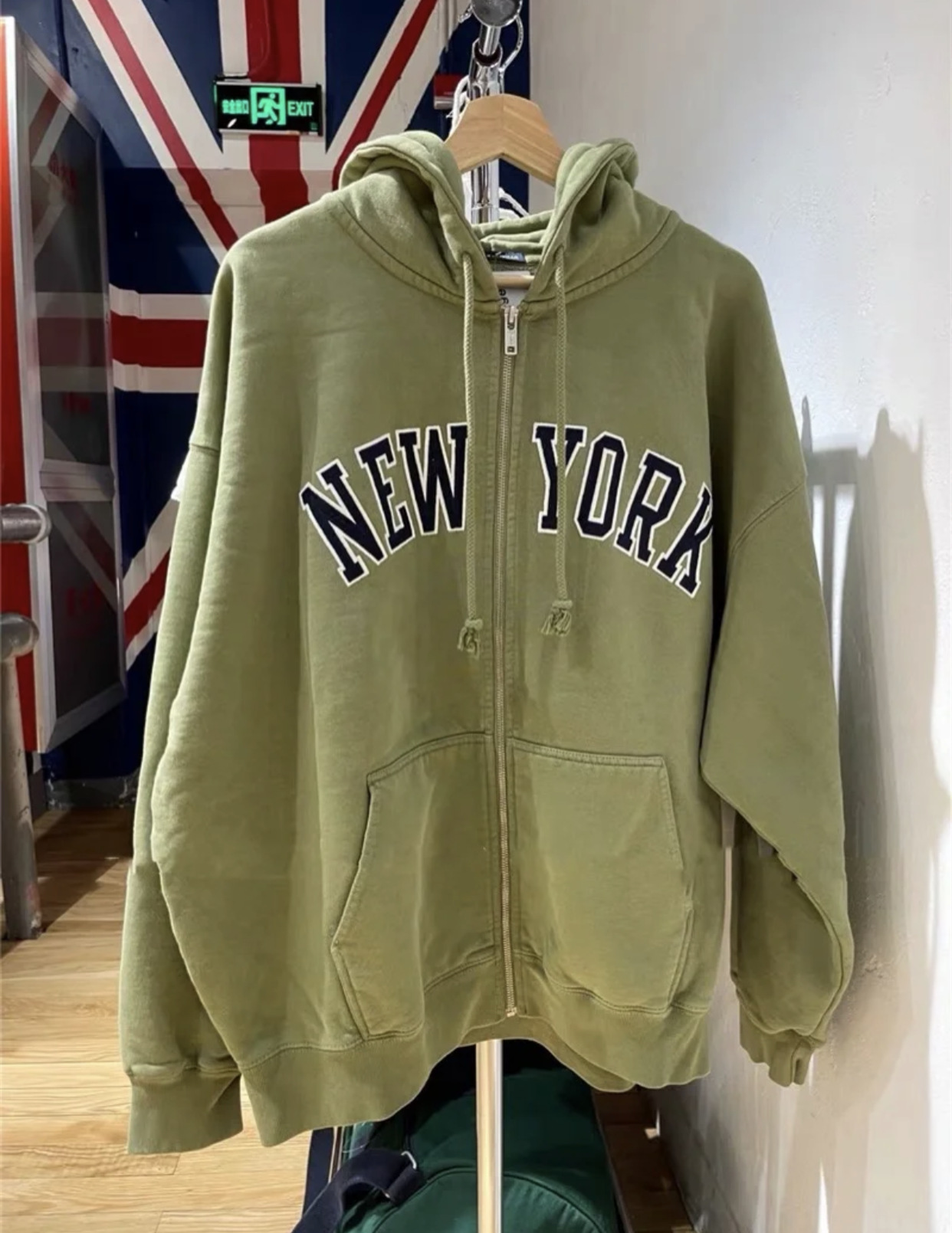 American Vintage White Zip-Up Hoodie | NEW YORK Embroidered Loose Fit Jacket for Fall & Winter