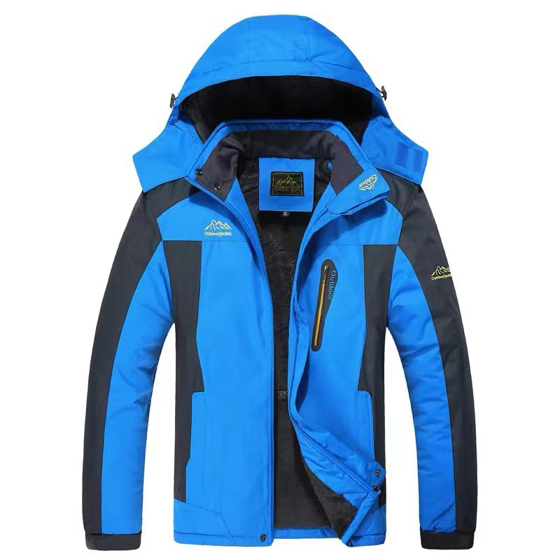 Water-Resistant Mountaineering Clothing