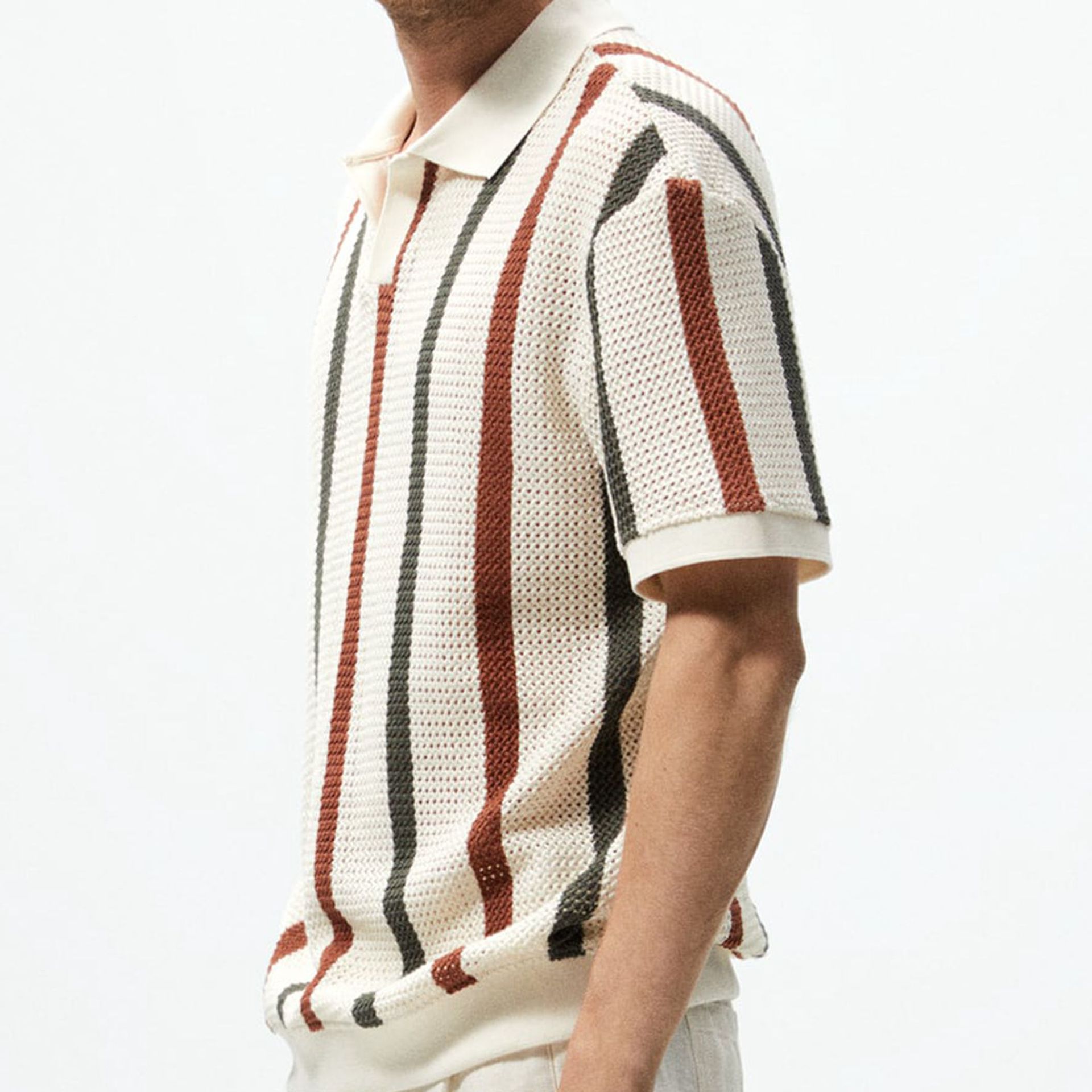 Stylish casual striped knitted short-sleeved polo shirt