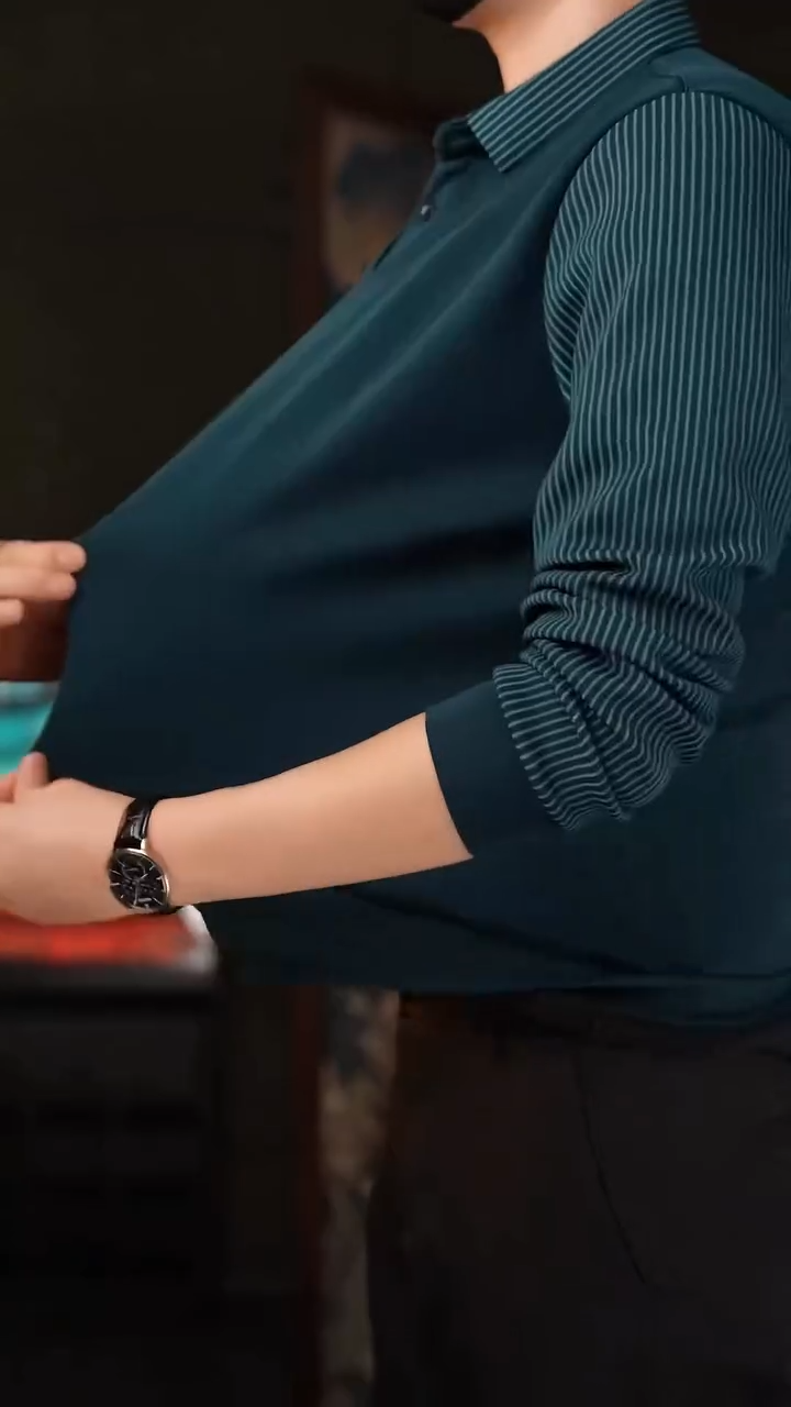 Men's Fleece Lined Faux Two-Piece Striped Polo Shirt – Thickened Knit Long Sleeve for Fall/Winter, Trendy and Warm, Perfect for Casual or Semi-Formal Wear